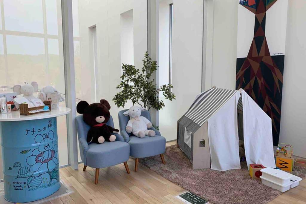 Вілла Manyi'S Onsen House 天然温泉マンイの湯 Shiraoi Екстер'єр фото
